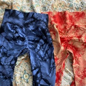 TWO PAIRS YOREO scrunch butt leggings